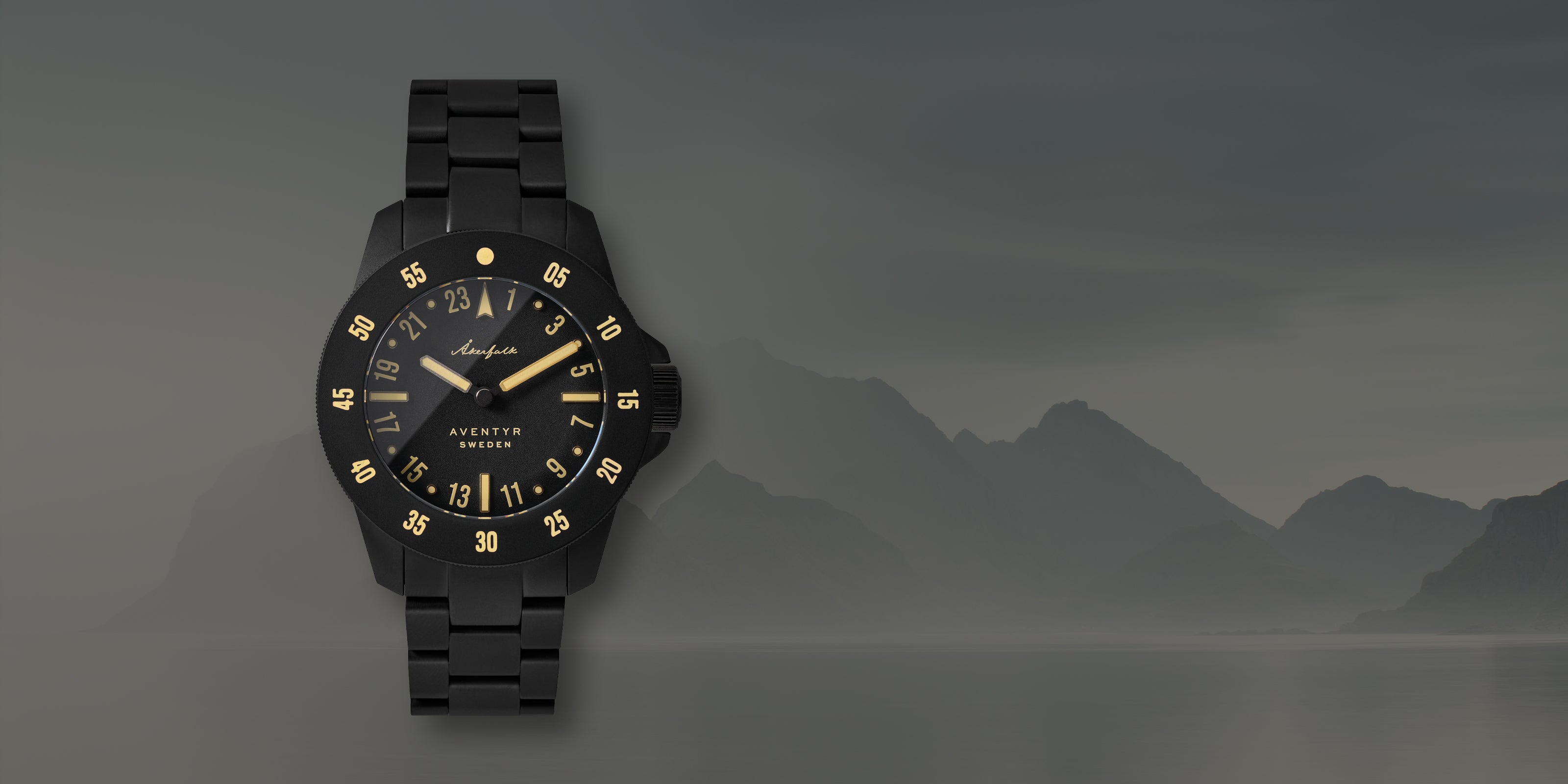 24 hour black diver watch